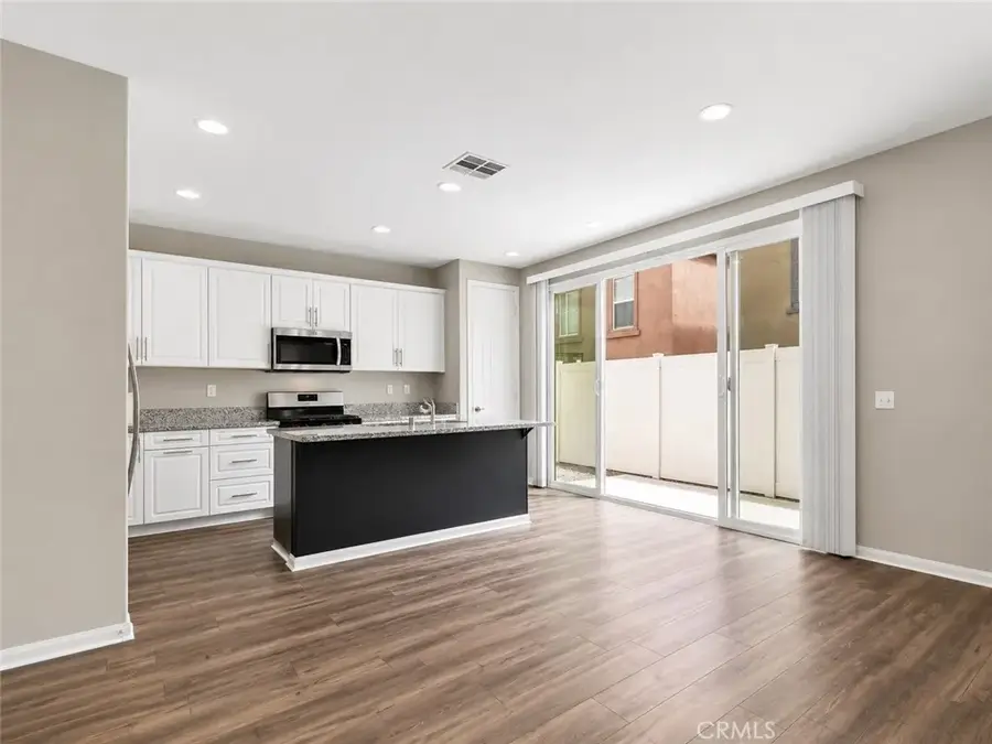 26264 Jasmiine Avenue, Murrieta, CA 92563 - #3