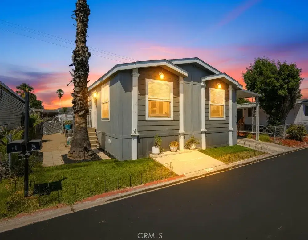 1097 State, Hemet, CA 92543 - #1