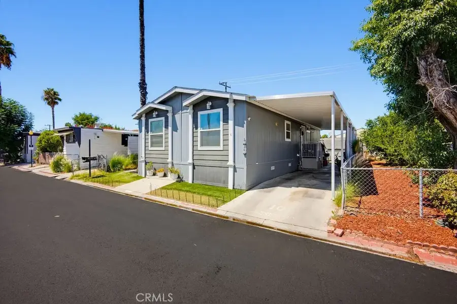 1097 State, Hemet, CA 92543 - #3