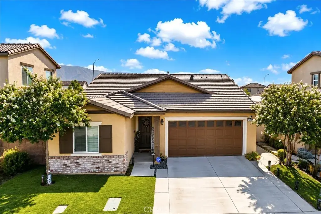 29421 Hazel, Lake Elsinore, CA 92530 - #1