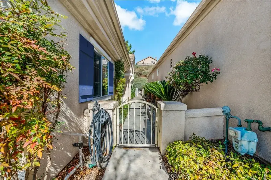 24172 Calle Artino, Murrieta, CA 92562 - #3