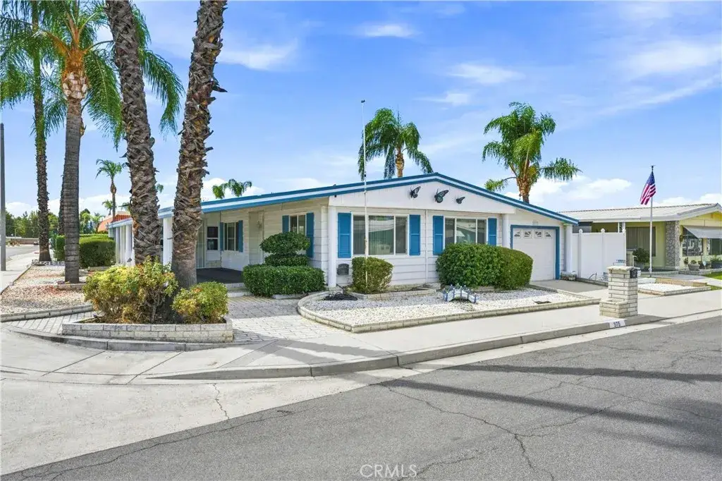 975 Vista Grande Drive, Hemet, CA 92543 - #1