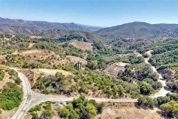 1 Calle Cresta, Temecula, CA 92590