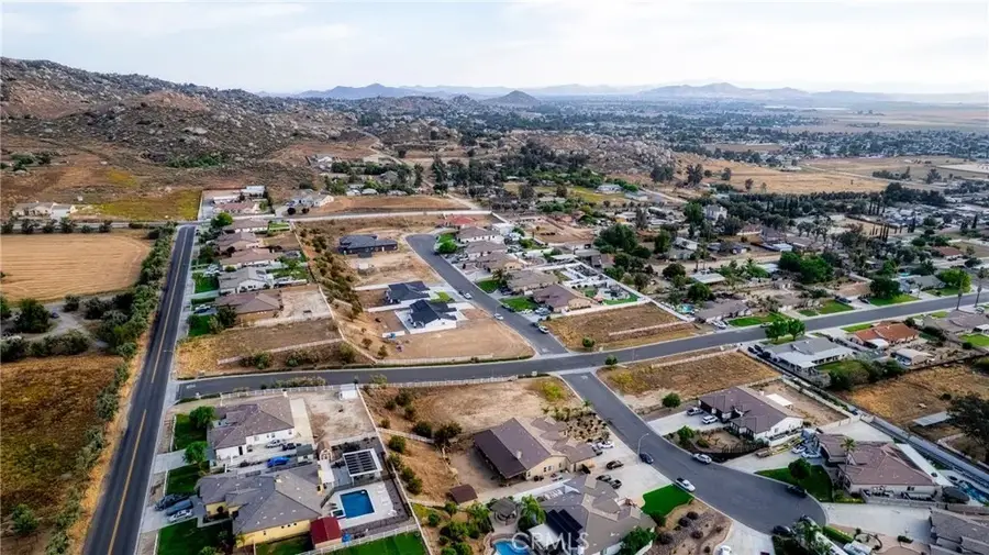 22275 Rosary, Nuevo, CA 92567 - #3