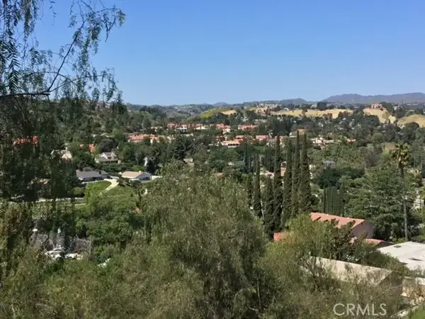 0 Iglesia, Woodland Hills, CA 91364