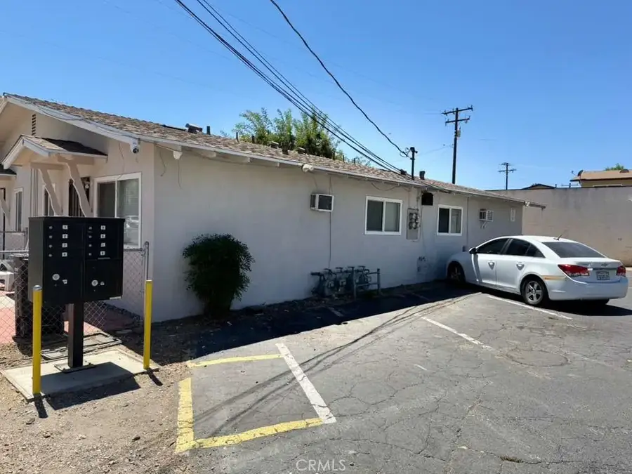 191 N Inez St, Hemet, CA 92543 - #3