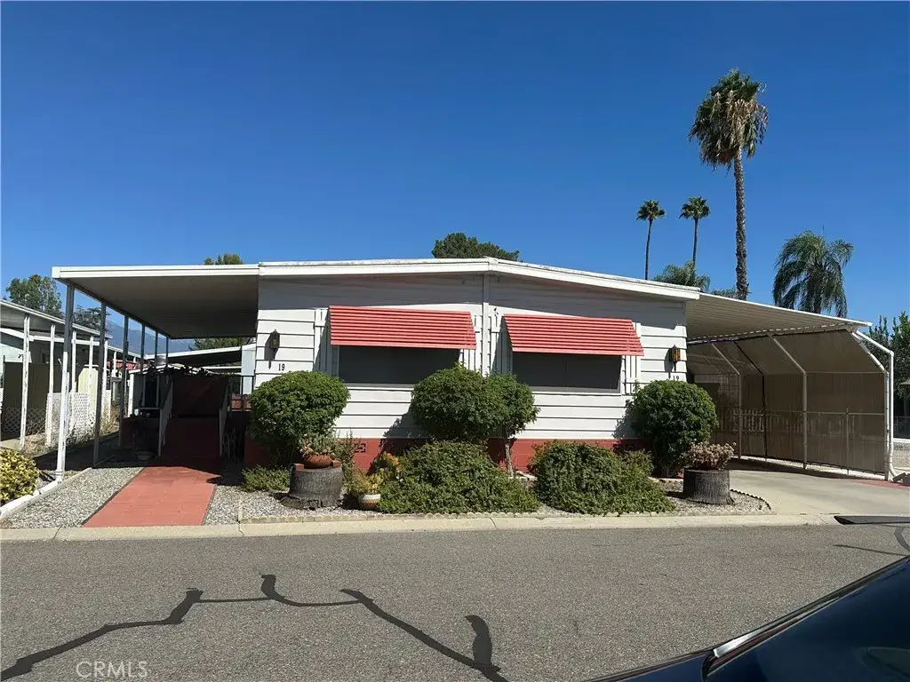 5001 W Florida #19, Hemet, CA 92545 - #1