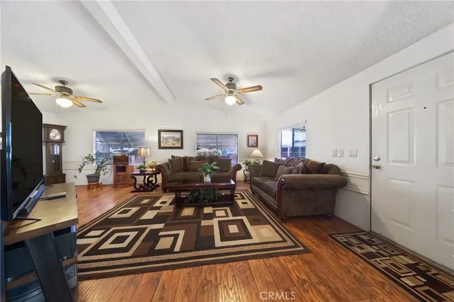 1250 N Kirby #97, Hemet, CA 92545 - #3