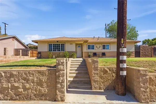 8476 Colorado, Riverside, CA 92504
