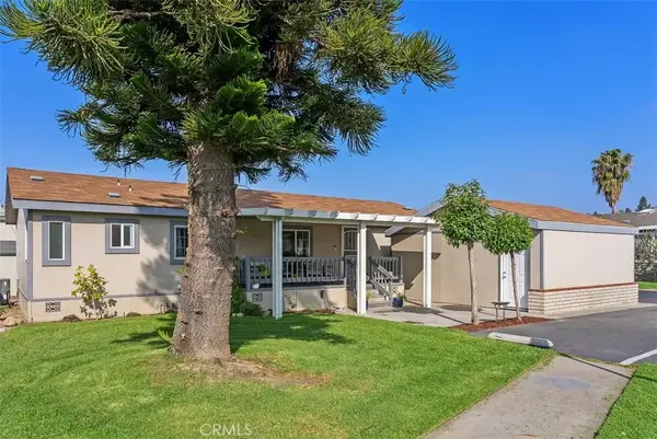 5815 E La Palma Ave East #302, Anaheim, CA 92807