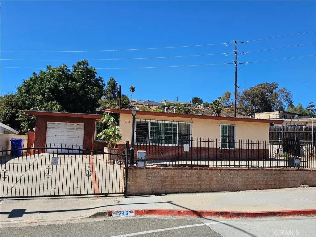 5746 Streamview Drive, San Diego, CA 92105 - #1