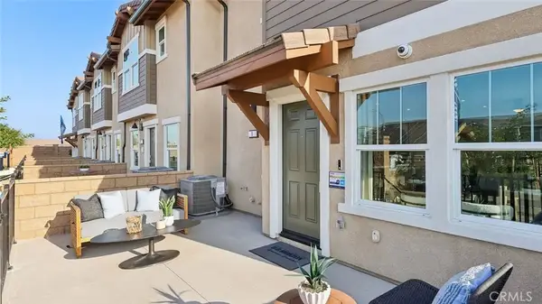 6392 Moonfire Lane #1, Fontana, CA 92336