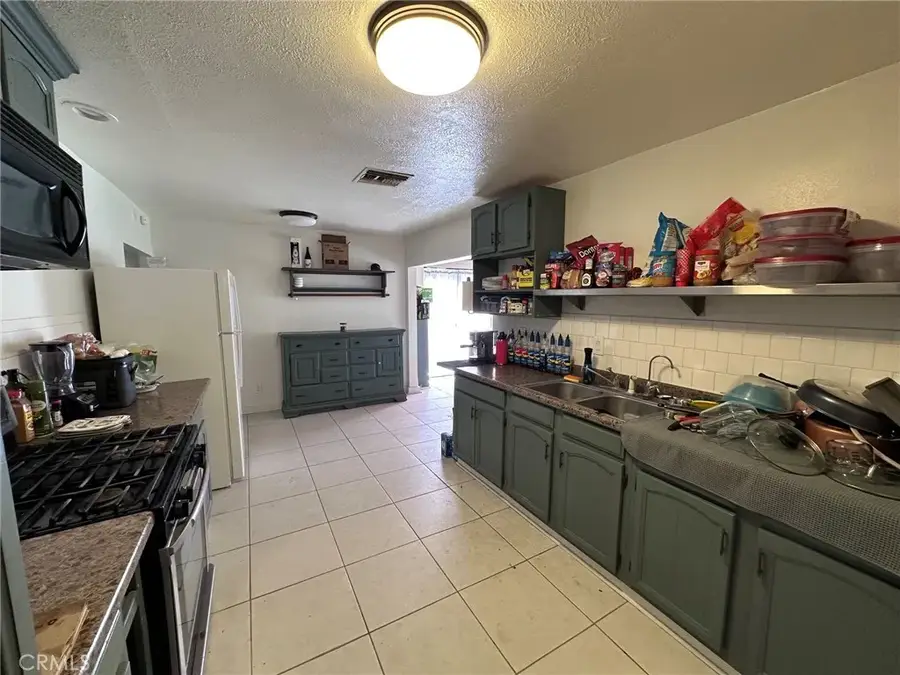 155 N 3rd Street, Blythe, CA 92225 - #3