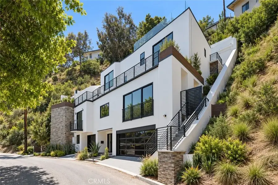 8633 Hollywood, Los Angeles, CA 90069 - #2