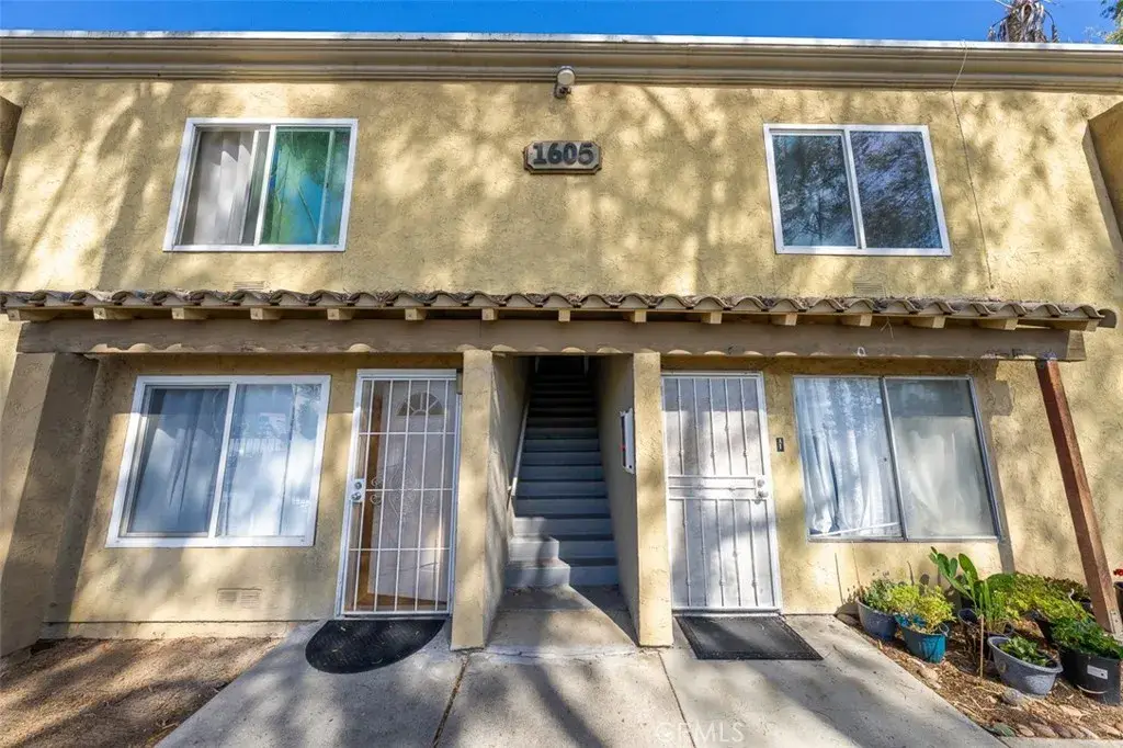 1605 Pentecost, San Diego, CA 92105 - #1
