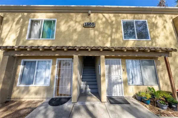 1605 Pentecost #8, San Diego, CA 92105