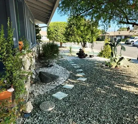 321 Rainier, Hemet, CA 92543 - #2
