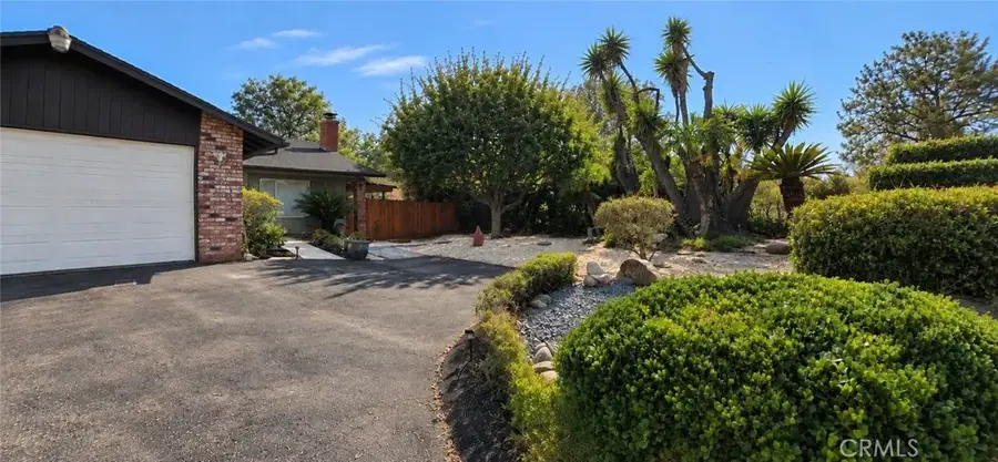 1192 Caren Road, Vista, CA 92083 - #2