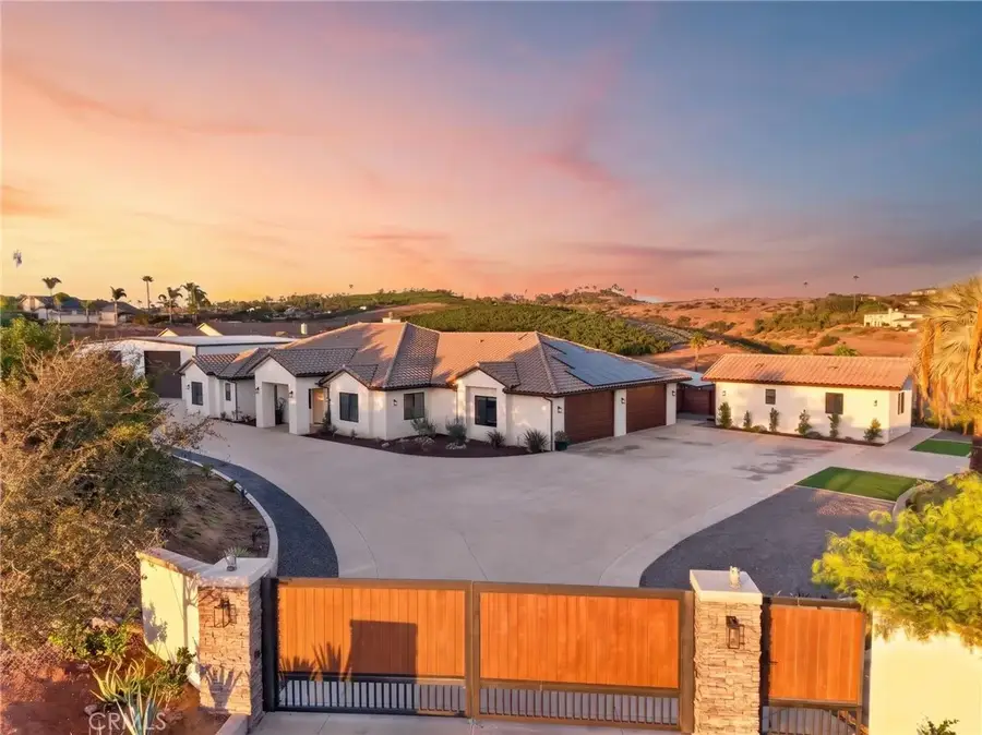 4574 Valle Del Sol, Bonsall, CA 92003 - #2