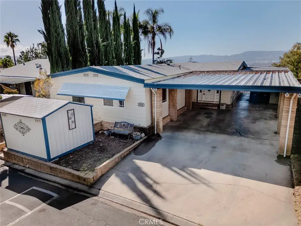 4040 Piedmont #284, Highland, CA 92346 - #1