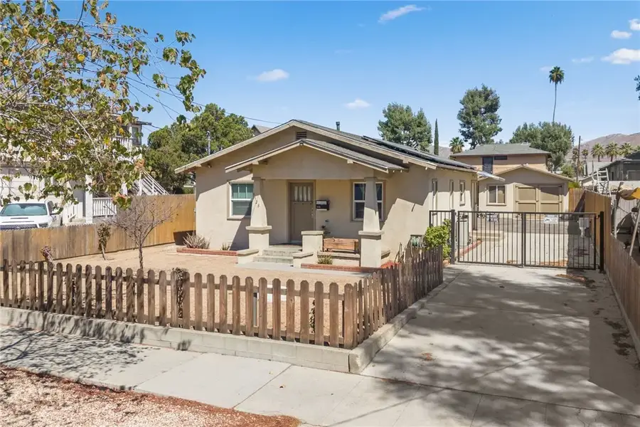 3328 Comer, Riverside, CA 92507 - #2