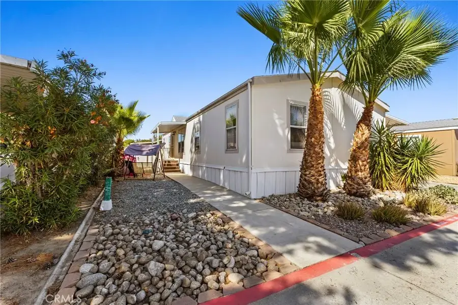 913 S Grand #102, San Jacinto, CA 92582 - #3