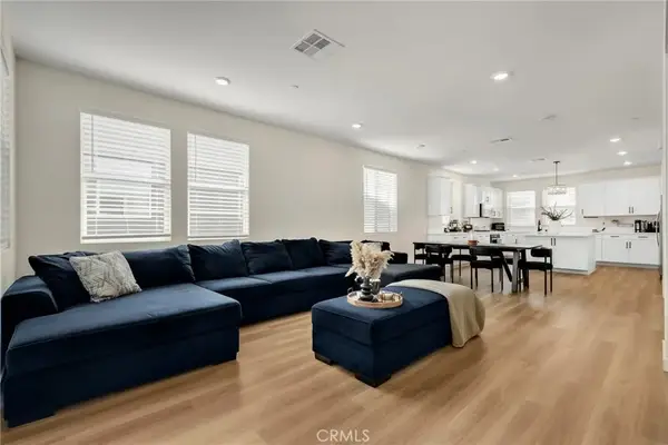 27566 Sanctuary Court, Valencia, CA 91381