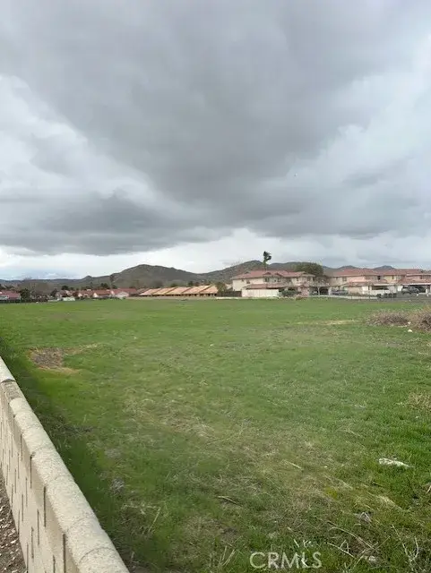 411 N Sanderson, Hemet, CA 92545