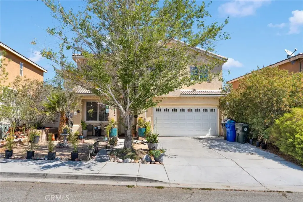 15668 Deep Canyon Lane, Victorville, CA 92394 - Image #1