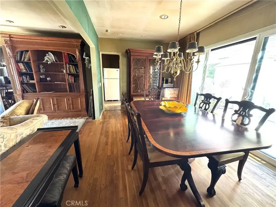 11554 Kittridge Street, North Hollywood, CA 91606 - Image #3