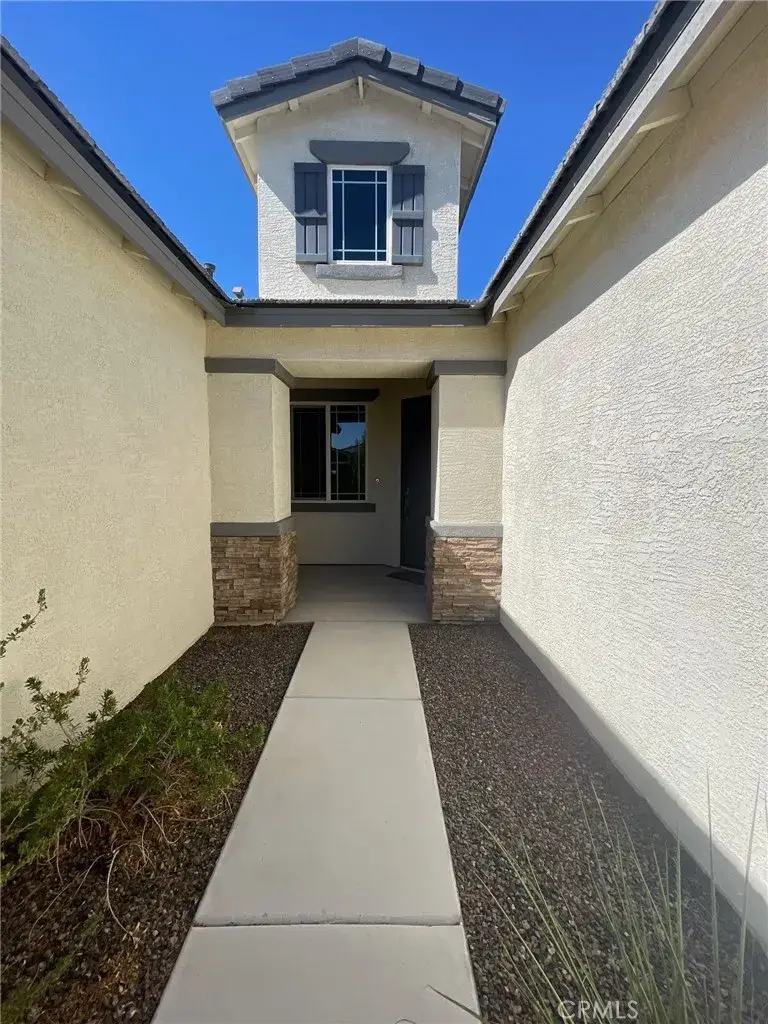 573 Paddock Drive, Bullhead City, AZ 86442 - Image #2