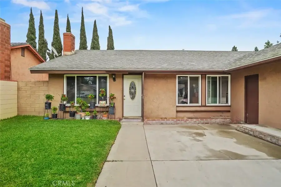 2119 S Phoenix, Ontario, CA 91761 - Image #2