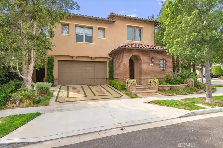 120 Tomato Springs, Irvine, CA 92618 - Image #2