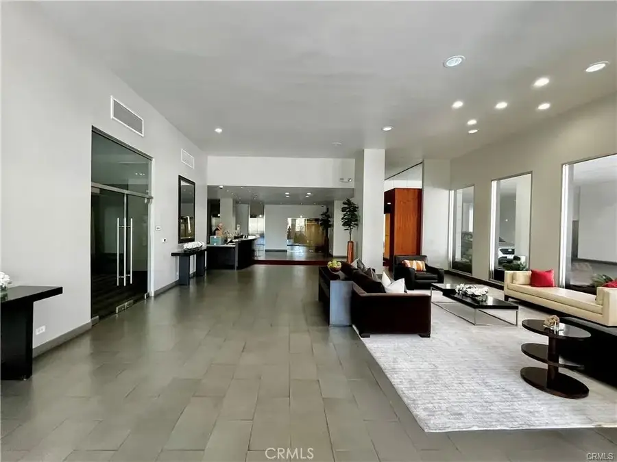 10501 Wilshire, Los Angeles, CA 90024 - Image #3