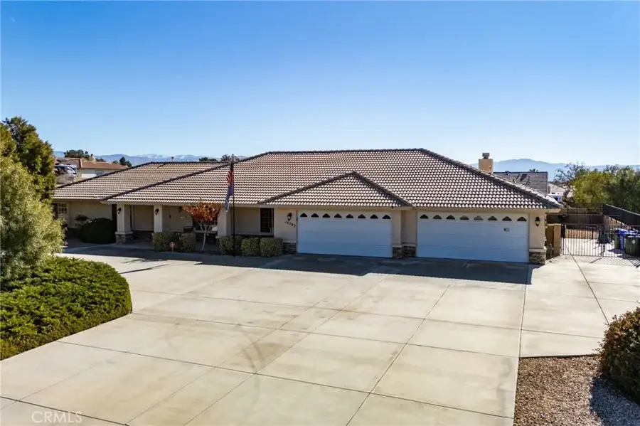 19783 Lara Lane, Apple Valley, CA 92308 - Image #3