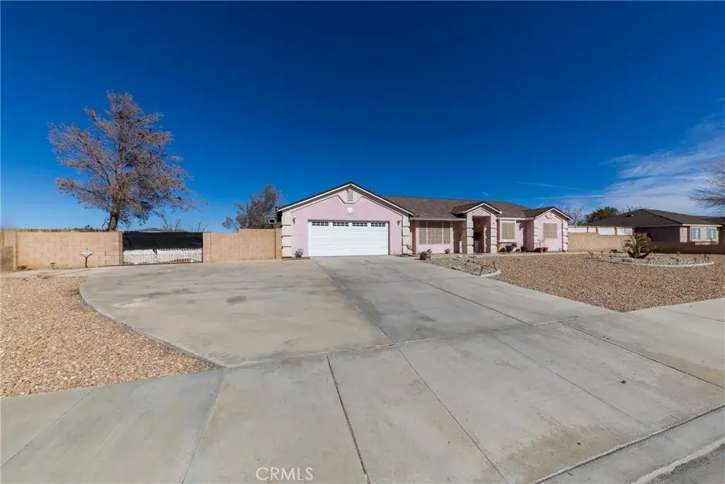 22444 Hurons, Apple Valley, CA 92307 - Image #1