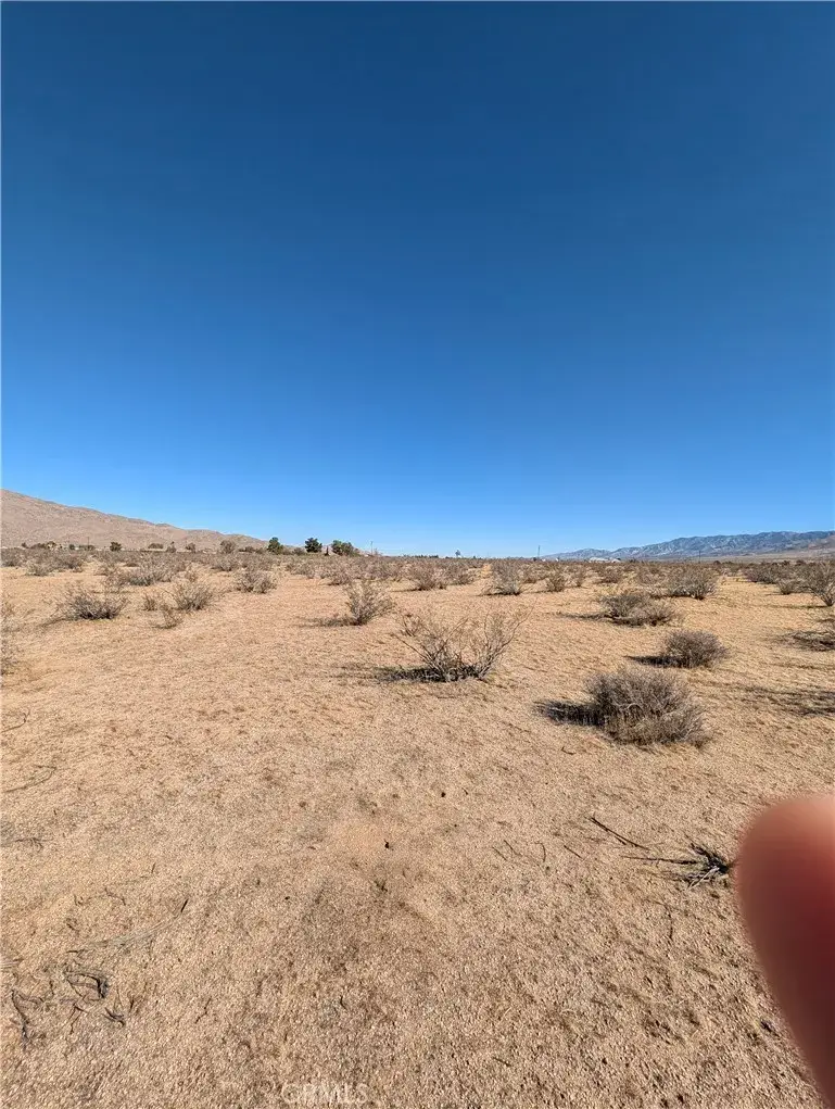 0 Milpas, Apple Valley, CA 92308 - Image #3
