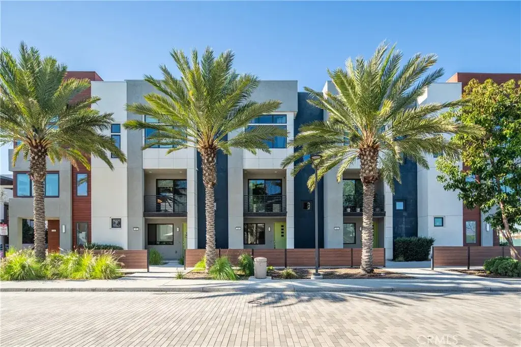 159 Waypoint, Tustin, CA 92782 - Image #1