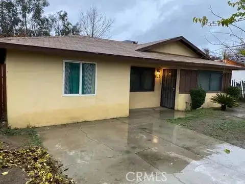 825 Bradshaw St, Bakersfield, CA 93307 - Image #2