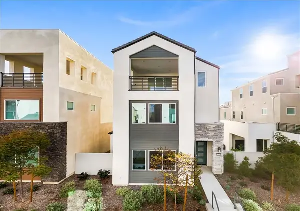 165 Sawbuck, Irvine, CA 92618