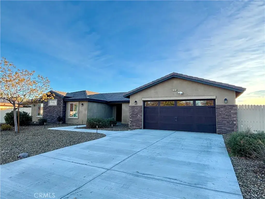13823 Wawona Road, Apple Valley, CA 92307 - #1