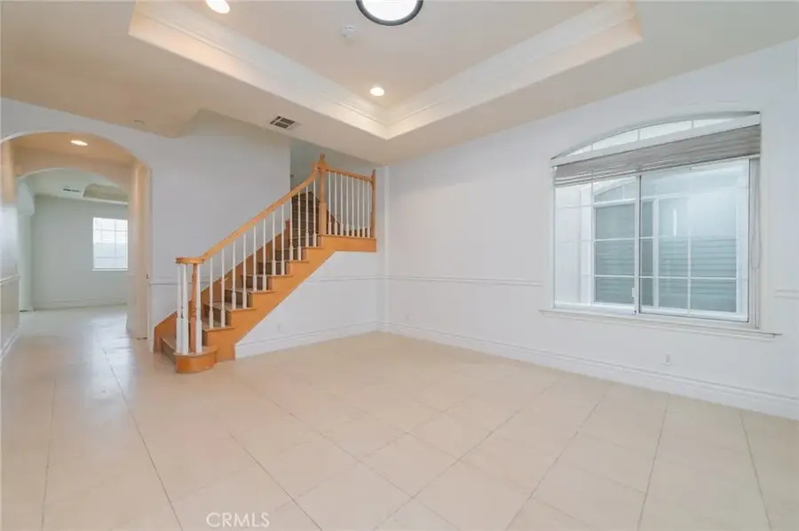 527 S 5th Avenue #B, Arcadia, CA 91006 - Image #2