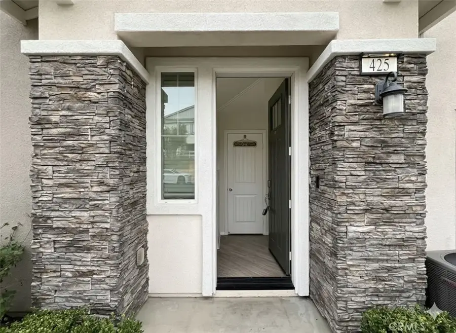 16502 Casa Grande Avenue #425, Fontana, CA 92336 - Image #3