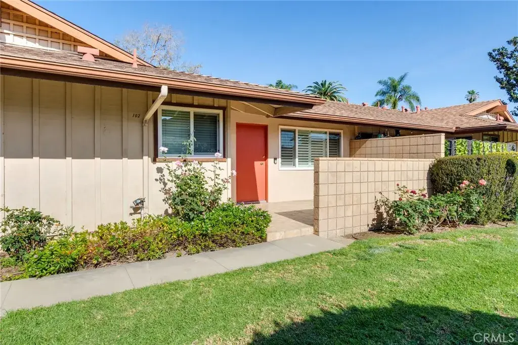 1736 E Commonwealth Avenue #102, Fullerton, CA 92831 - Image #1