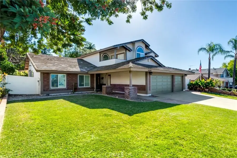 6282 Shaker Drive, Riverside, CA 92506 - #2