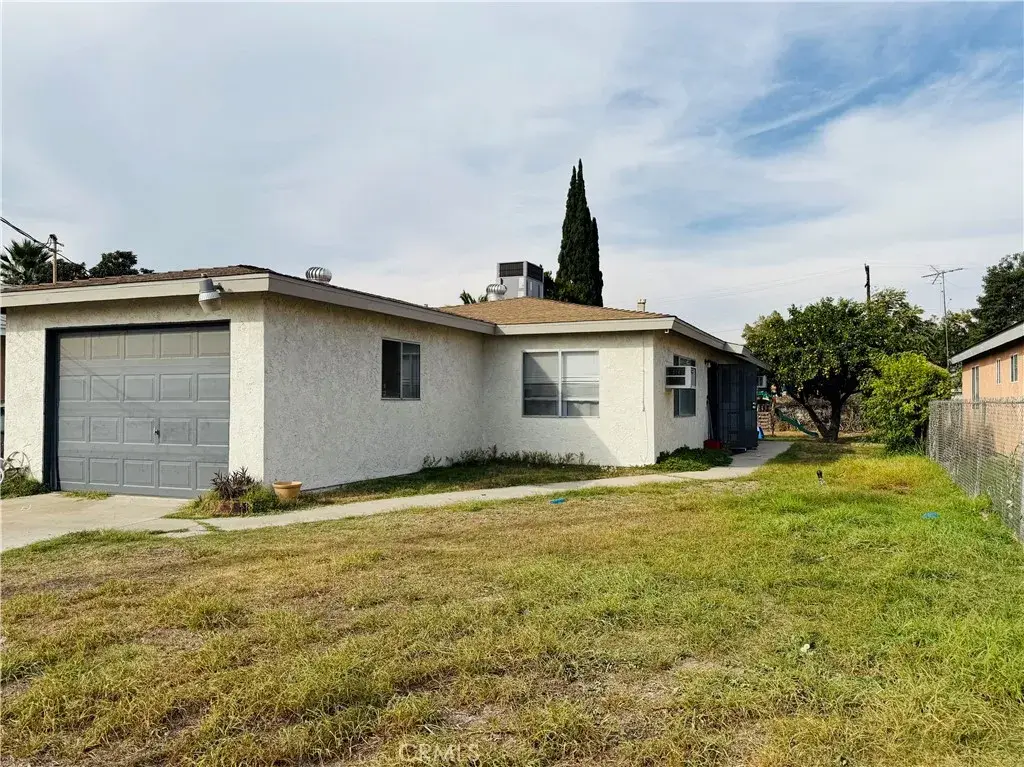 1354 W King, San Bernardino, CA 92410 - #1
