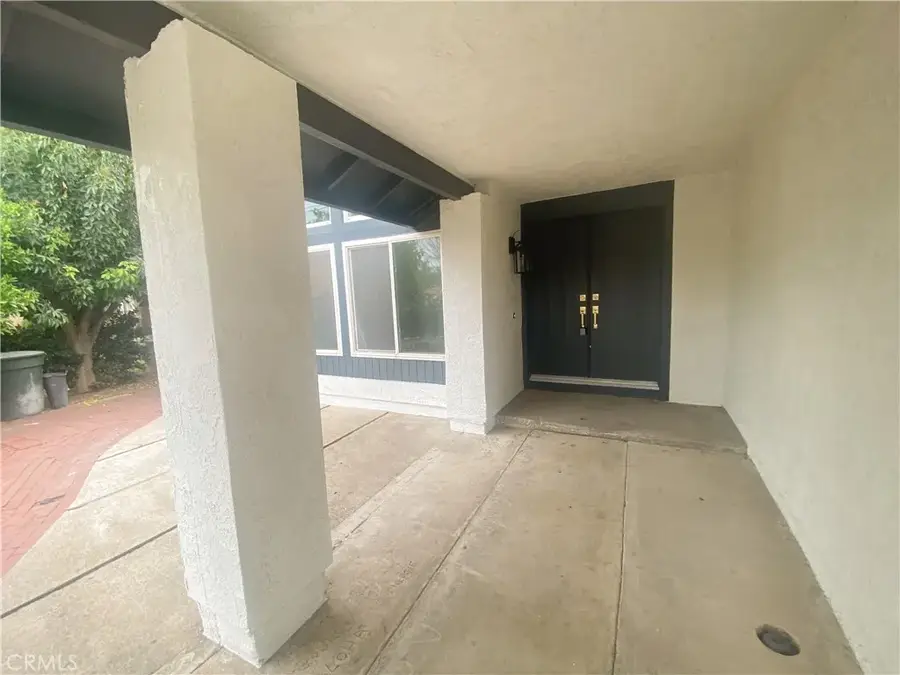 2425 S Bon View, Ontario, CA 91761 - #3