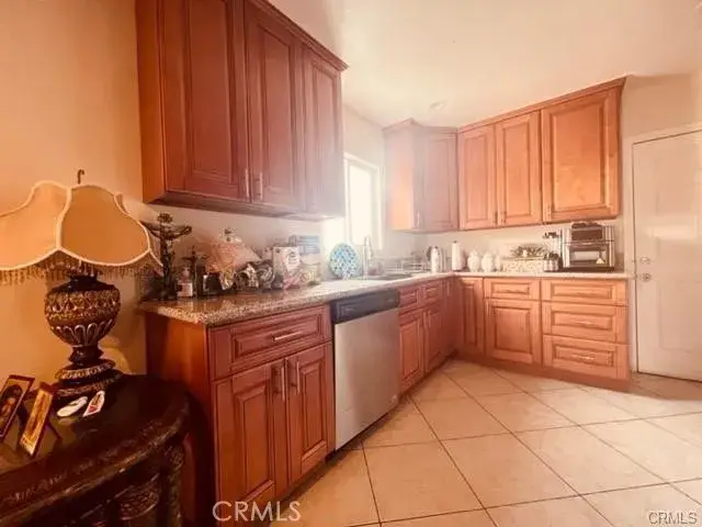 20802 Pioneer Boulevard, Lakewood, CA 90715 - Image #2