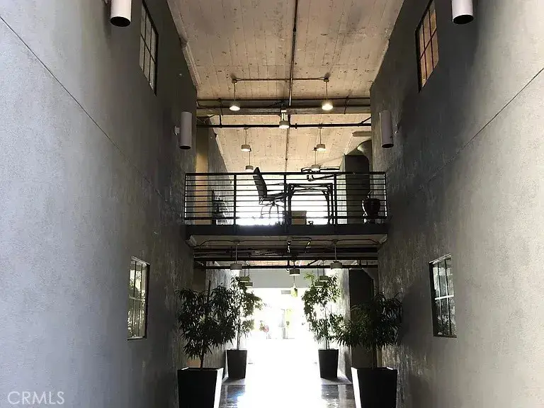 420 S San Pedro #306, Los Angeles, CA 90013 - Image #2