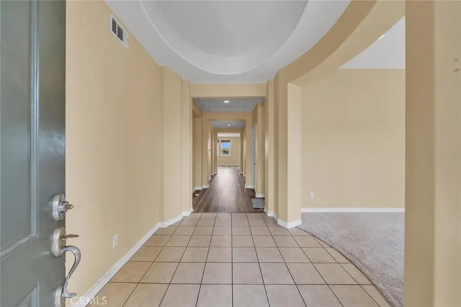 15621 Pisa Lane, Fontana, CA 92336 - Image #3